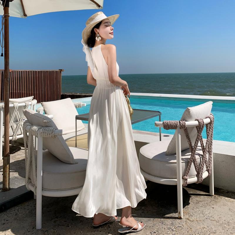 Seaside vacation wind waist slim beach dress French beautiful unique ruffle edge neck dress summer