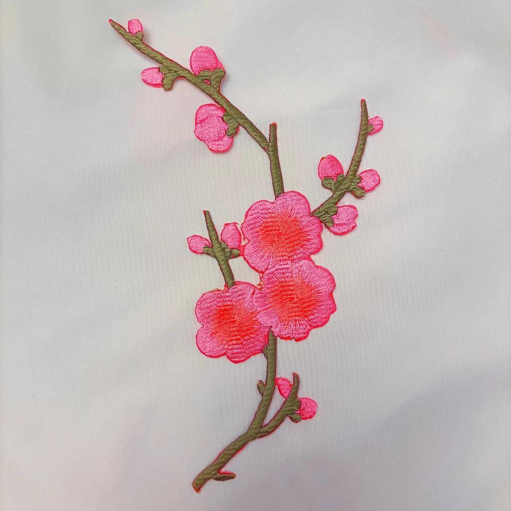 Plum Blossom Velcro Embroidered Patch for DIY Clothing & Accessories
