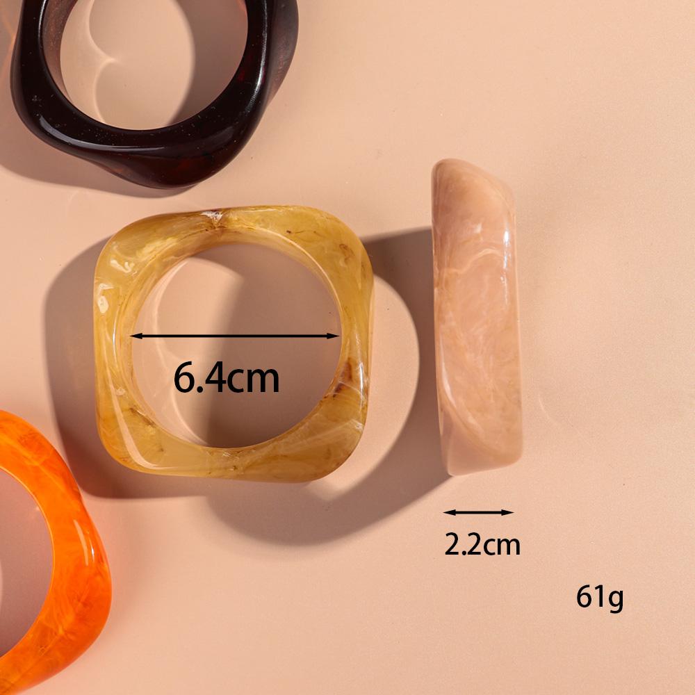 Vintage Acrylic Irregular Geometric Exaggerated Chunky Bangles for Women Resin Statement Charm Bracelet Bangle Jewelry Gifts