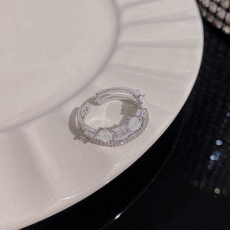 

Элегантное серебряное кольцо с цирконом для женщин - Открытый дизайн, универсальное и стильное Adjustable