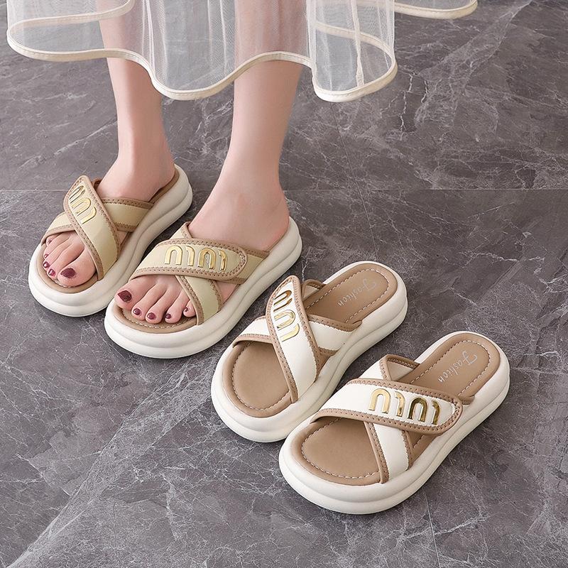 EVA Thick-soled Cool Slippers Women's Summer Fashion Outer Wear Stepping On Shit Feeling One-word Sandals