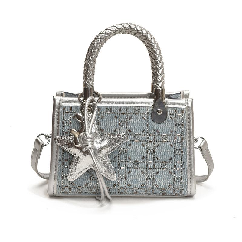 

Сумка принцессы Дианы Hot Diamond для женщин, новая модная, женская портативная маленькая квадратная сумка, легкая роскошная универсальная сумка через плечо светло-синий