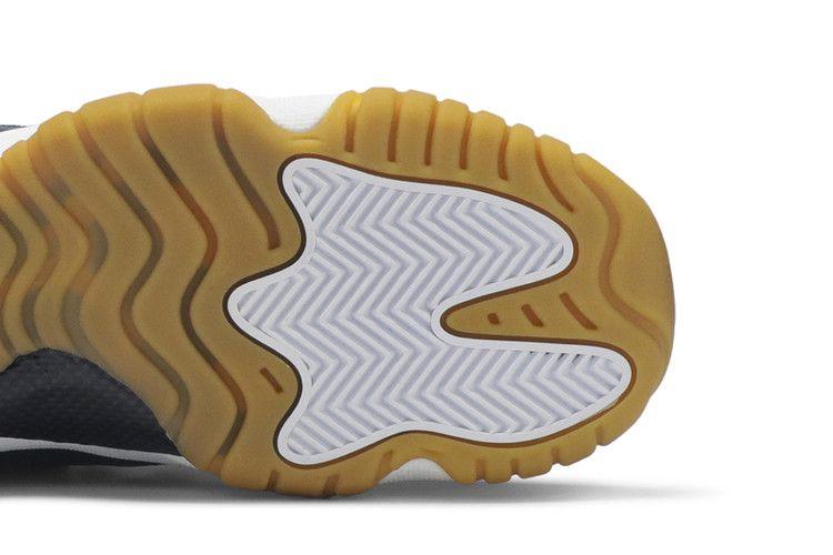 Kids' Sneakers Jordan 11 Retro Low Midnight Navy (GS) Midnight Navy/White-Light Gum Brown
