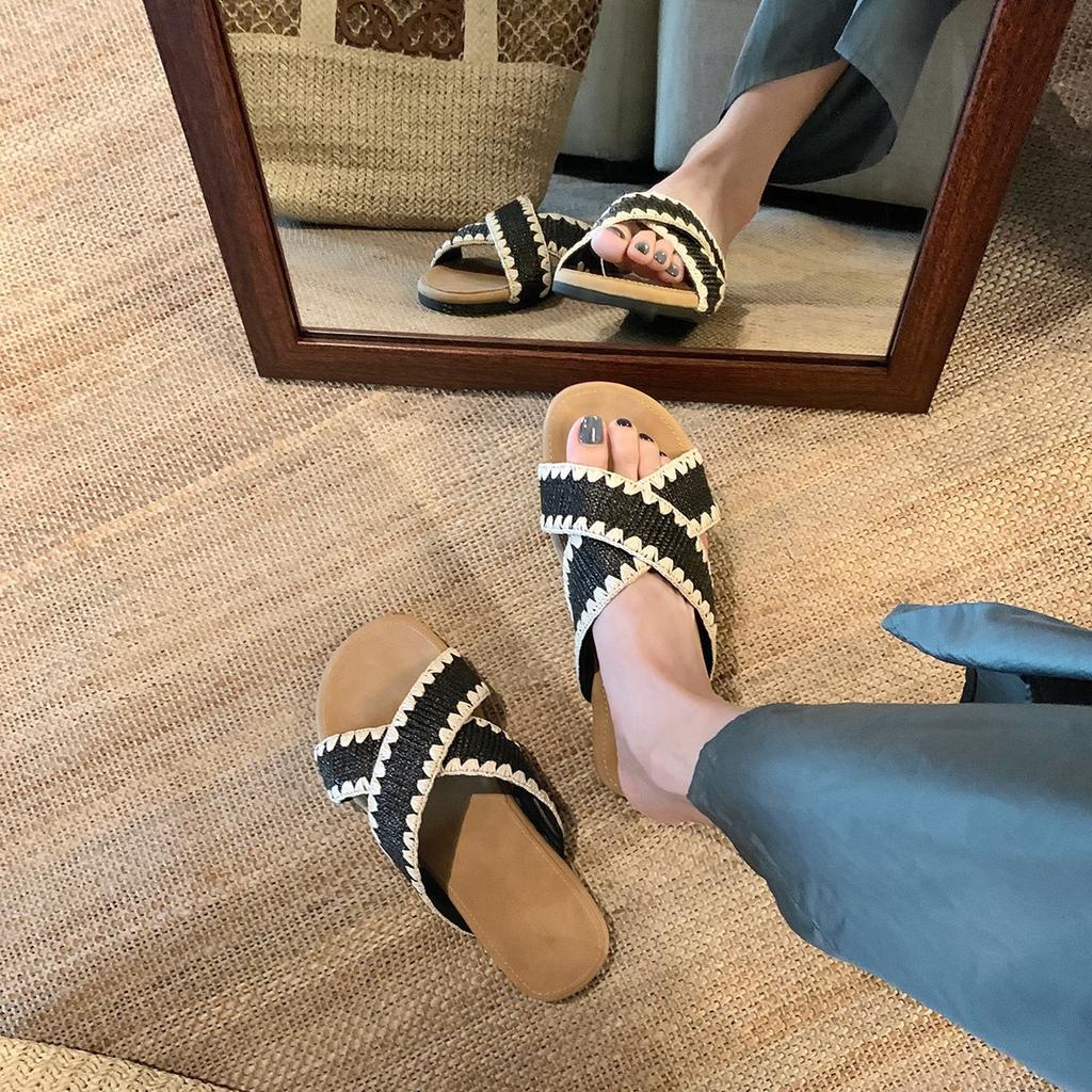 Schaffellversion~ Traubenmutter, die gleichen kontrastfarben gewebten Kreuzpantoffeln, Damen Sommer tragen Ein-Wort mit vielseitigen coolen Pantoffeln