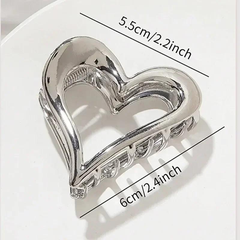 Metal Golden Silvery Heart Love Hair Claw Clips Medium Size Y2k Hair Styling Accessories Catch Crab Clamp Women Girls Headwear