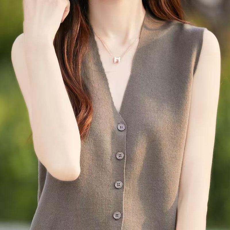 2025 Summer Women's Ice Silk Sleeveless Cardigan Vest with Buttons