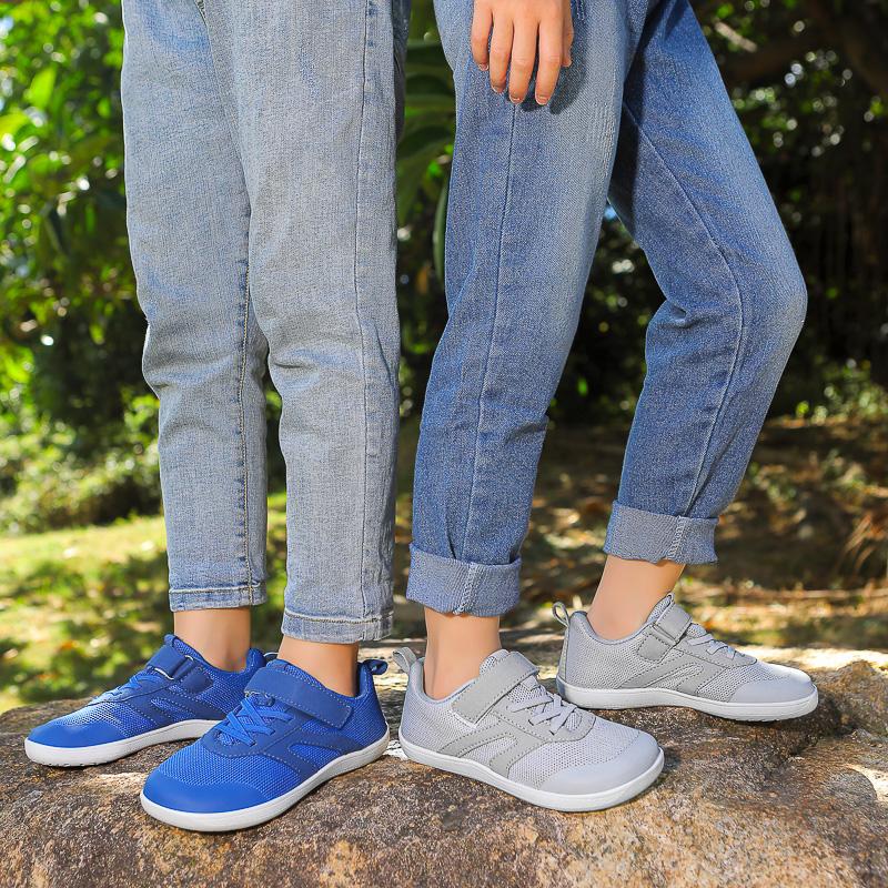 Kid's Casual Sneakers Breathable Mesh Walking Running Shoes Boys Girls Wide Toe Comfortable Sports Shoes Anti-slip