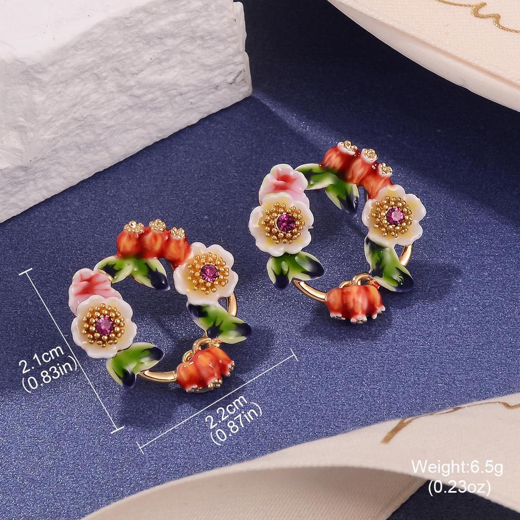 Exquisite Pearl and Floral Oil Painting Stud Earrings for Women