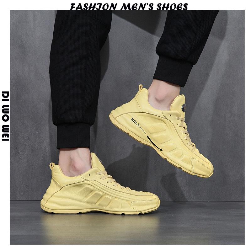 European 2023 Men's Leather Embossed Retro Trendy Casual Shoes