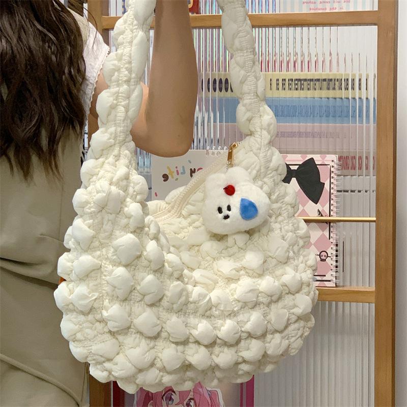 Korean version ins girl pleated cloud bag 2025 new lightweight and versatile bubble high-value commuter messenger bag