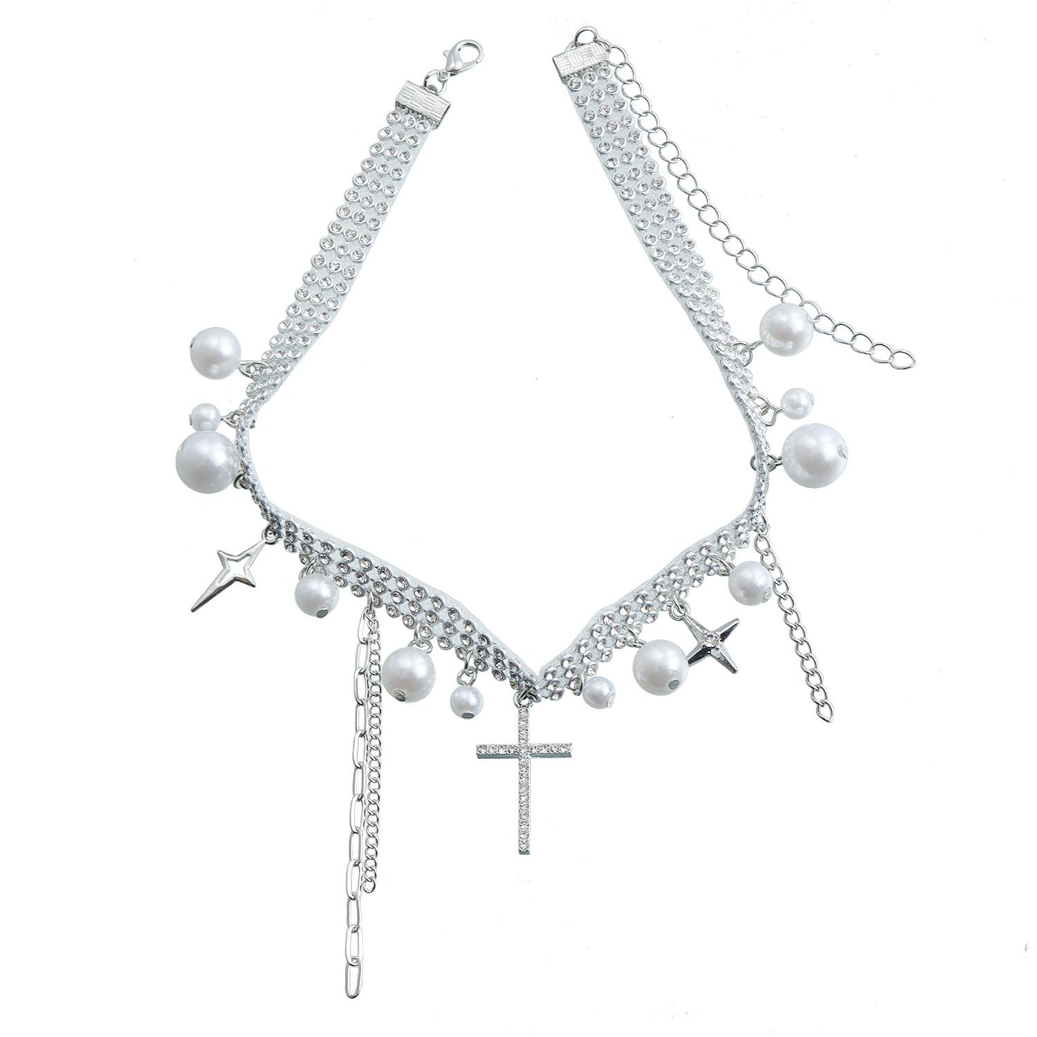 

Дизайн ювелирных изделий Легкая роскошь Полностью бриллиантовое колье Кисточка Крест Бабочка Любовь Ожерелье Цепочка для ключицы