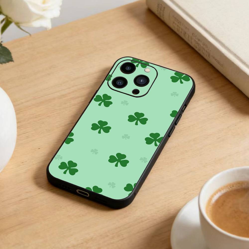 Four-leaf Clover Phone Case For iPhone 16,15,14,13,12,17,Pro Max,Plus Silicone Black Case