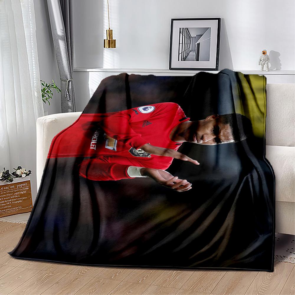 Manchester United's Rashford Applauds Fans Blanket Soft & Cozy Suitable for Bedding Couch Livingroom Four Seasons Multipurpose Modern Style