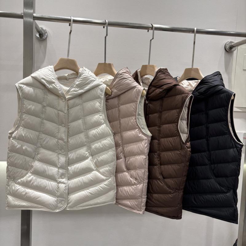 Autumn and winter new fashion hooded short vest light twill white duck down jacket vest vest vest tide