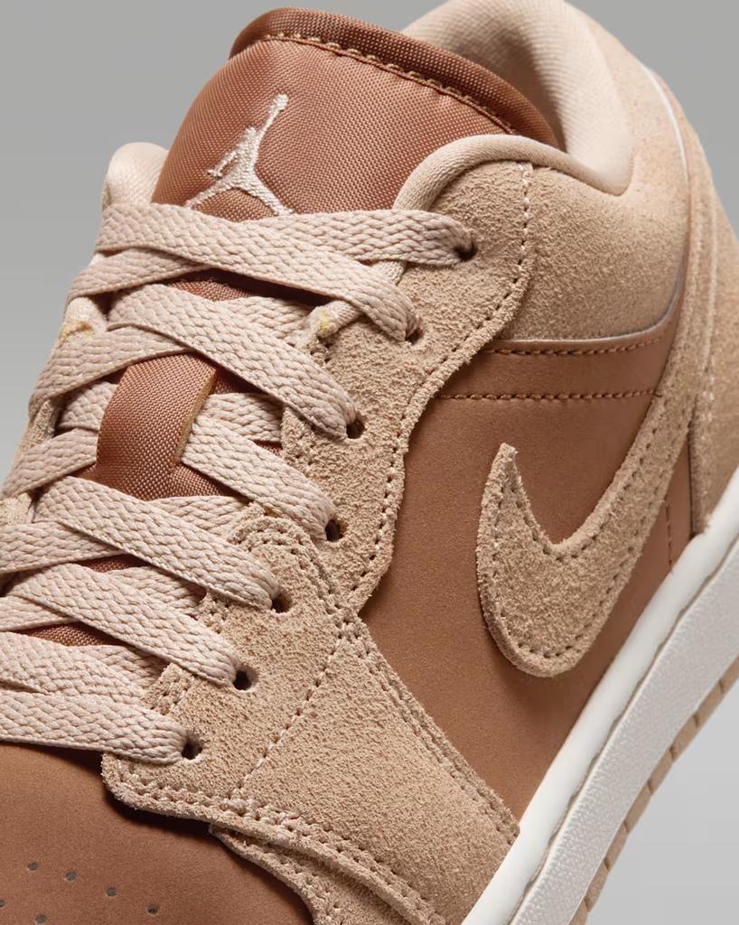 DC0774-205 DC0774-205 Nike Air Jordan 1 Low Legend Medium Brown (Women's)