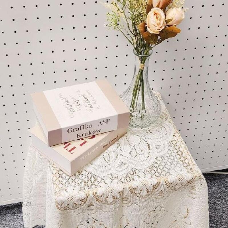 1 emotional lace tablecloth