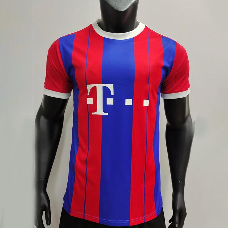 Bayern Munich 14-15 Retro Home Football Jersey Large красный/синий