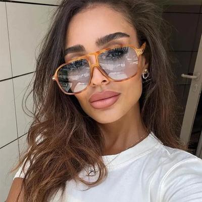 Nuovi Occhiali da Sole Pilot Uomo Retrò Moda Quadrati Doppi Ponti Montatura Oversize Lenti Uv400 Donna Occhiali da Sole di Tendenza