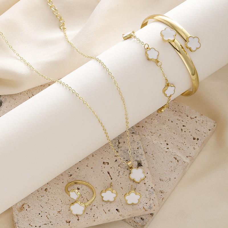 Womens' Five-Leaf Clover Jewelry Set: Versatile 5-Piece Set with Lucky Flower Necklace, Earrings, and Hand Jewelry
