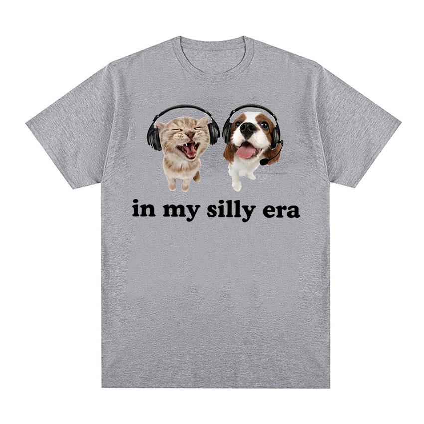 

Футболка Lover Cat Dog in My Silly Era, забавная футболка с мемами для мужчин и женщин, модные футболки высокого качества с круглым вырезом, повседневная хлопковая футболка большого размера S чёрный
