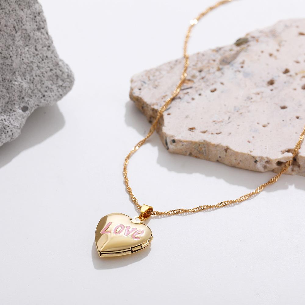 Stainless steel 18K gold powder love love necklace open and close photo album pet photo pendant collarbone chain