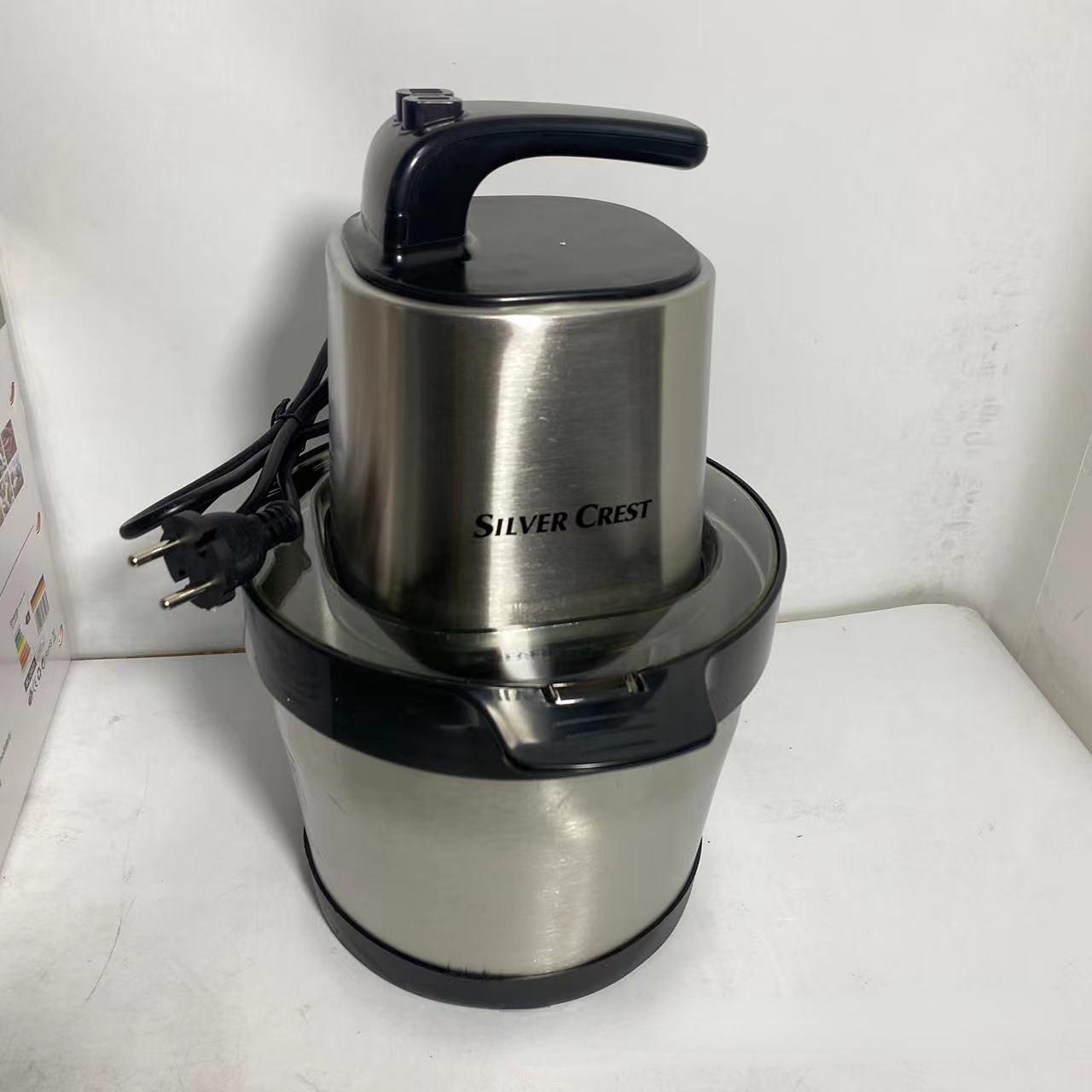 High-Power Electric Meat Grinder & Vegetable Chopper with Large Capacity серебряный