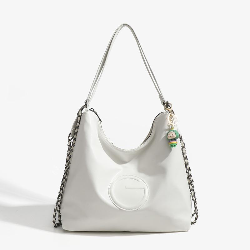 

Niche soft pitot bag women s autumn and winter new large-capacity high-end commuter bag chain backpack белый