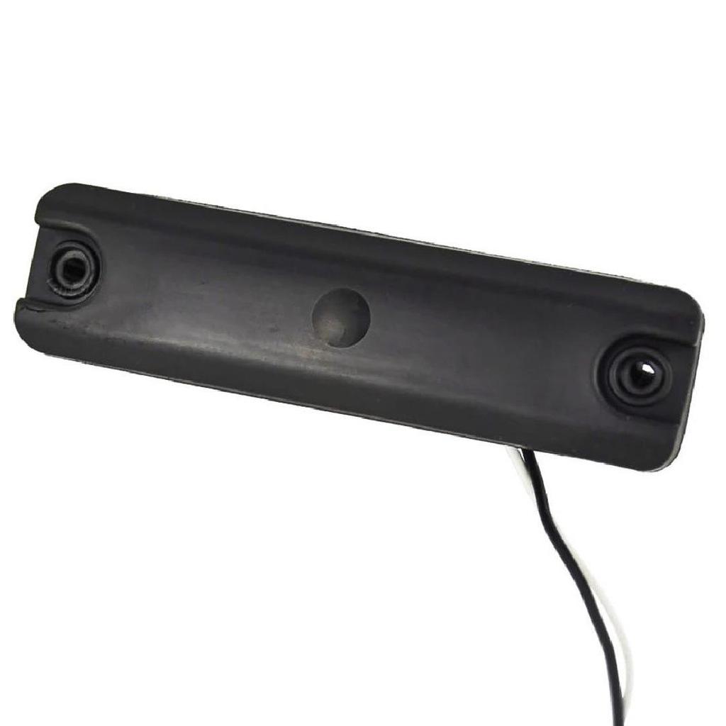 812602S000, 81260-2S000, and 81260-3Z000 fit the Hyundai Tucson tailgate switch.