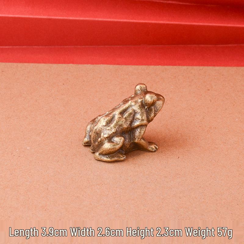 Creative Bronze Animal Model: Rhinoceros and Gorilla Ornament - Home/Office Desktop Tea Pet Decor