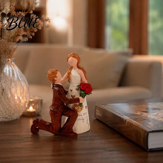 Exclusive Love Symbol Figurines for Decor Faceless Wedding Couple Figurine Resin Statue Romantic Proposal Tabletop Sculpture Living Room Ornament