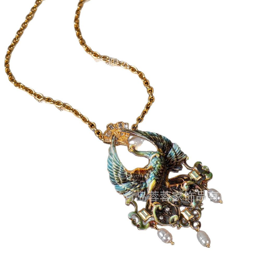 European Retro Court Style Drip Oil Renaissance Peacock Pearl Brooch Necklace Dual-use Vintage Jewelry Antique