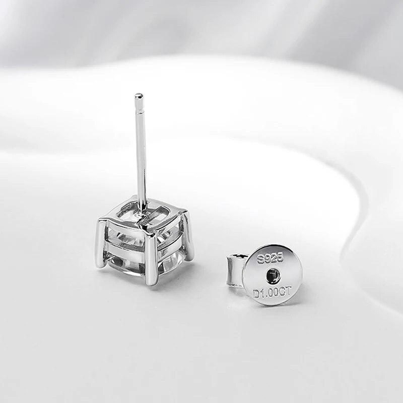 D Color Cushion Cut 1ct Certified Moissanite Stud Earrings for Women Luxury Classic Wedding Jewelry S925 Sterling Silver Earring