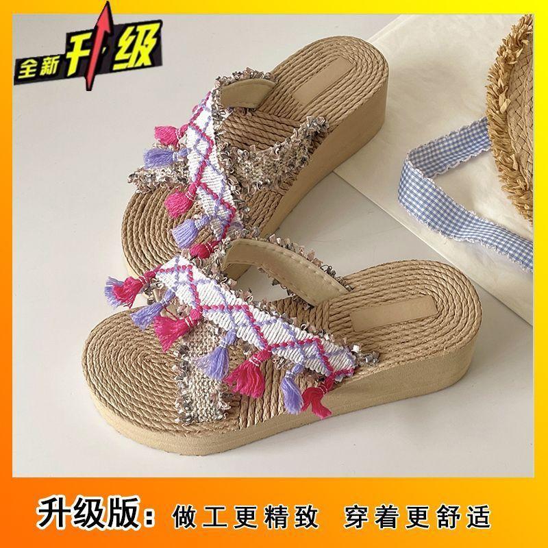 2025 new beach slippers women's summer wear fashion seaside tassel comfortable thick bottom holiday cool slippers women