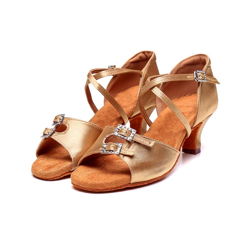 

Новые женские туфли для латинских танцев, для девочек, танго, сальса, бальные танцы, высокие каблуки, мягкие танцевальные туфли 5/7 см, обувь для бальных танцев 34