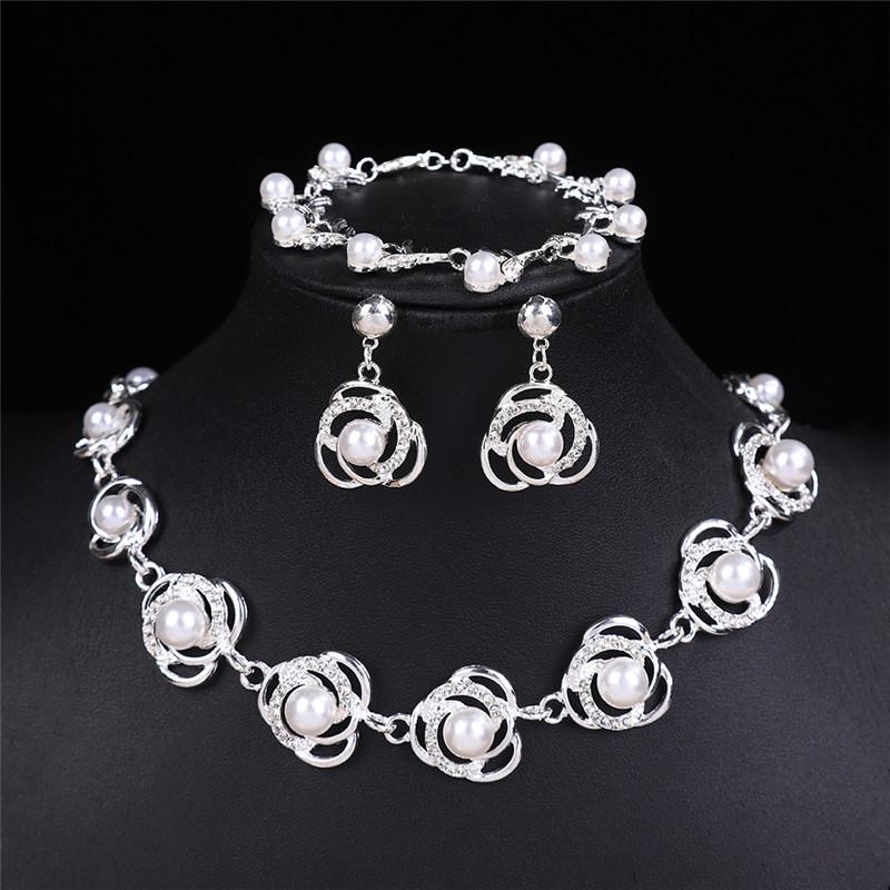 European & American Luxury French Retro Rhinestone Pearl Jewelry Set: Earrings, Necklace & Bracelet for Brides