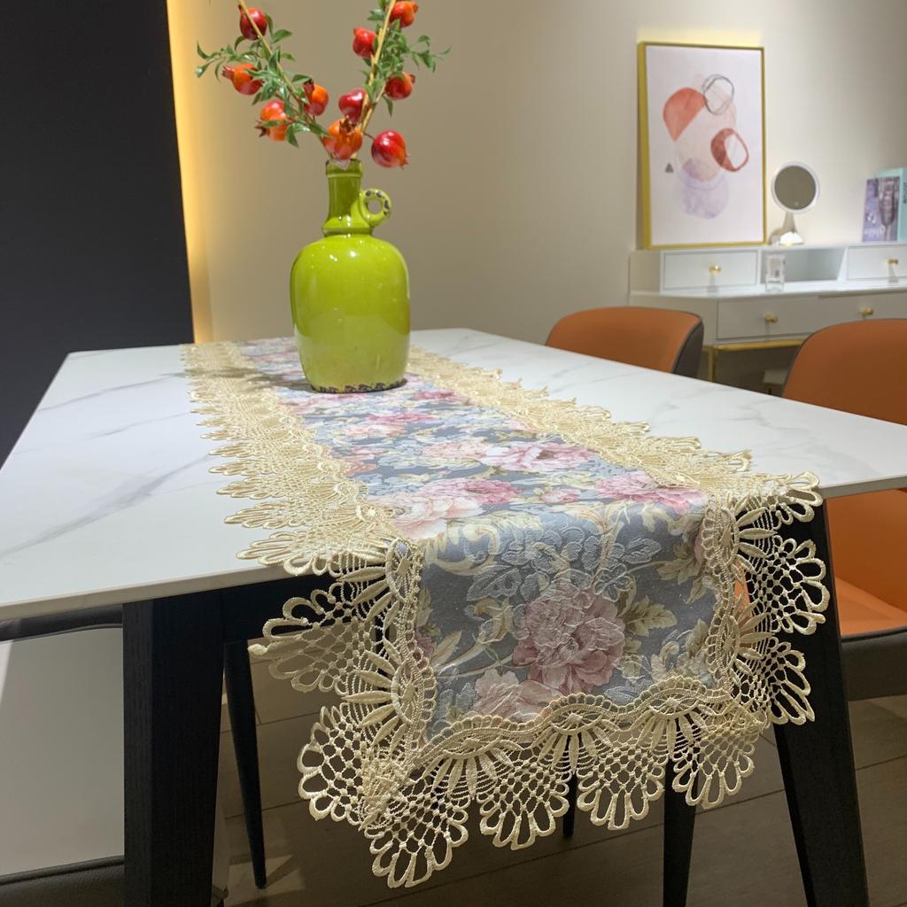 Lace Table Flag, Home Tv Cabinet Cover Cloth Bed Flag Coffee Table Tablecloth, Retro Water-Soluble Lace Table Flag
