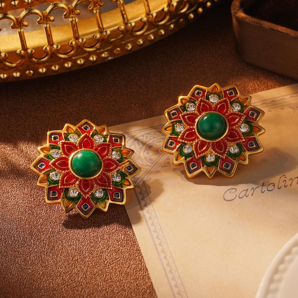 Court Style Light Luxury New Earrings Turquoise Fringed Earrings Medieval Brooch Ring Retro High-end Earrings