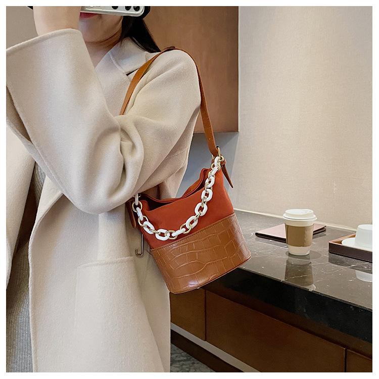 one handle shoulder bag