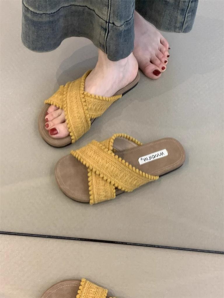 Ethnic Style Cool Slippers Women's 2025 Summer New Retro Woven Bohemian Style Student Flat Beach Sandals