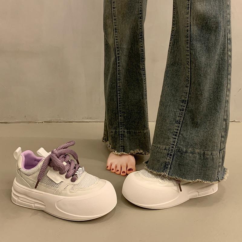 thick-soled muffin little white shoes women's height-increasing niche board shoes 2025 super hot new spring and summer casual sports shoes