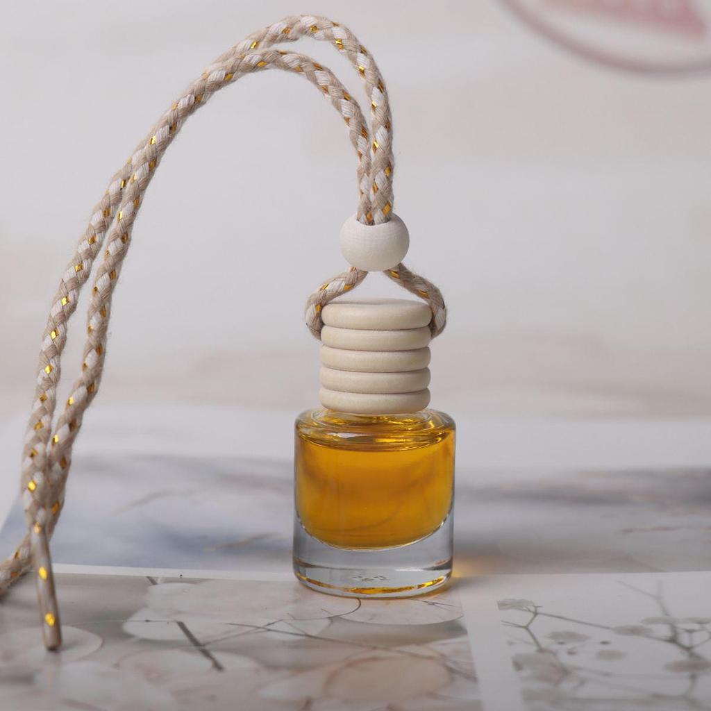 TikTok Trend: Car Perfume Pendant - Aromatherapy Essential Oil for Car Interior Décor Fragrance