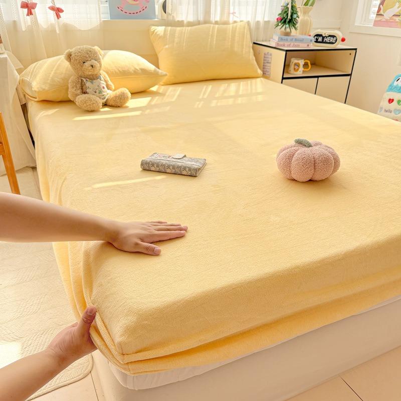 

Winter Milk Velvet Elastic Solid Color Bed Sheet Anti-static Machine Washable All Inclusive Non Slip Mattress Protective Cover 1pc-90x200cm жёлтый