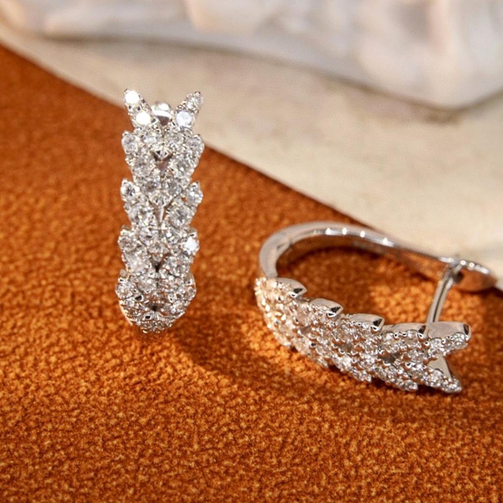 Delicate Wheat Leaf Shaped Huggie Earrings Micro Pave Sparkling Design Elegant Daily Wear Women Jewelry