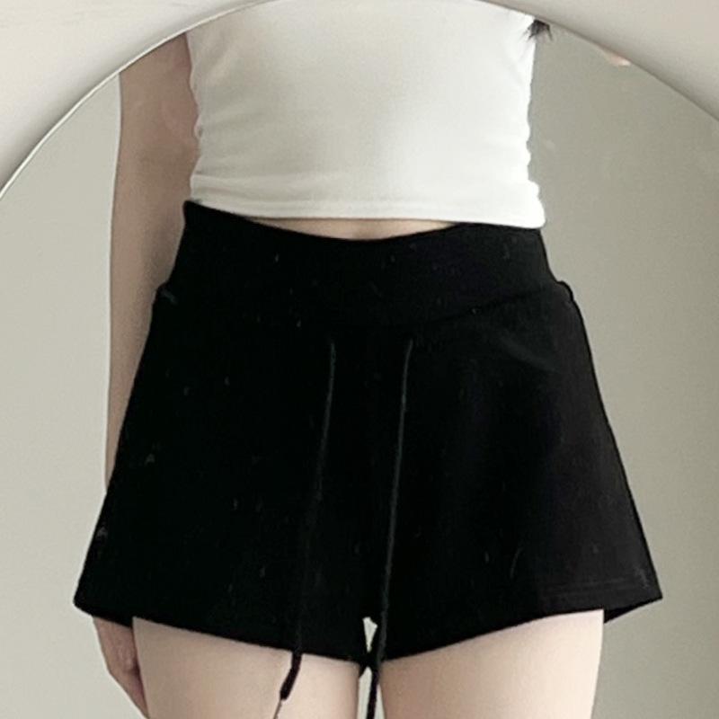 White Sweatpants Shorts Women's Summer Latest Casual Loose A-word Hot Pants American Spice Girl Hip Sweatpants