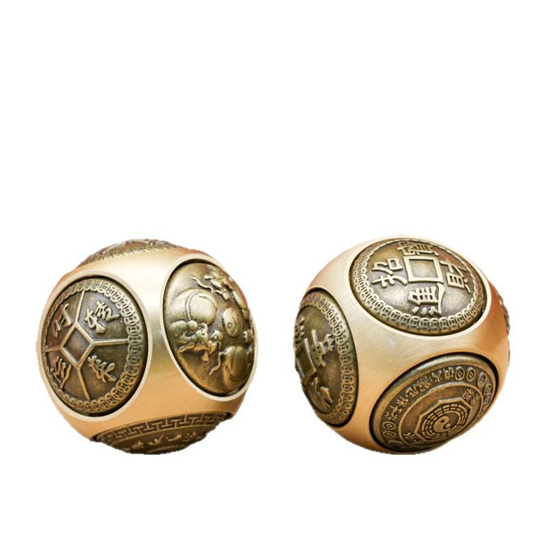 Messing Rotierender Sechsseitiger Handheld Dekompressions Fitness Ball - Fingerspitzen Gyroskop Ornament Geschenk