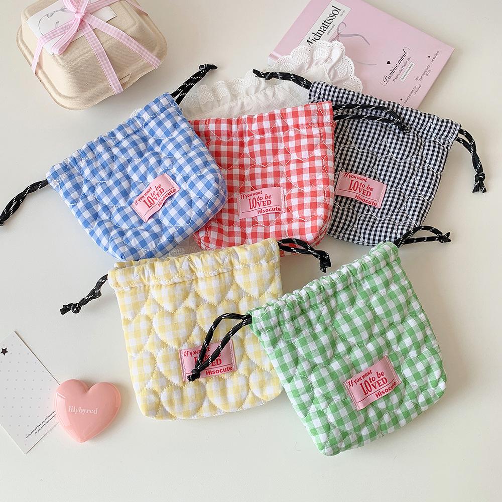 Ins Korean Plaid Drawstring Makeup Bag for Girls Portable Skincare Organizer Travel Organizer Bags Toiletry Bag Drawstring Bags