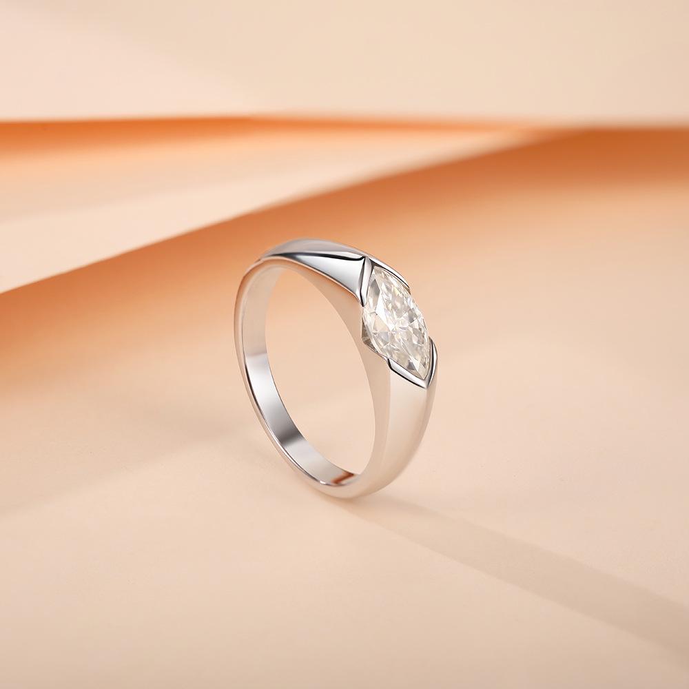925 Sterling Silver Women's Ring with Simple Marquise Cut Moissanite