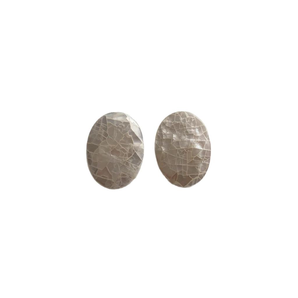 Natural Deep-Sea Sea Shell Cracked Oval Stud Earrings Niche High-End Temperament Versatile Earrings