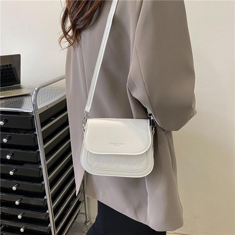 Women Luxury Design Crossbody Shoulder Bags PU Leather Female Vintage Saddle Bag Solid Color Messenger Bag Small Handbag