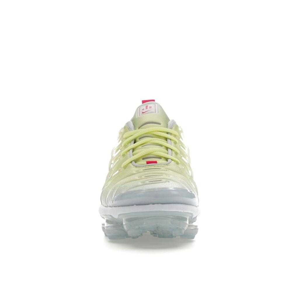 Nike Женские кроссовки Air VaporMax Plus Blue Tint Lemon Twist Light-Lemon-Twist Metallic-Silver Fireberry FQ8882-423
